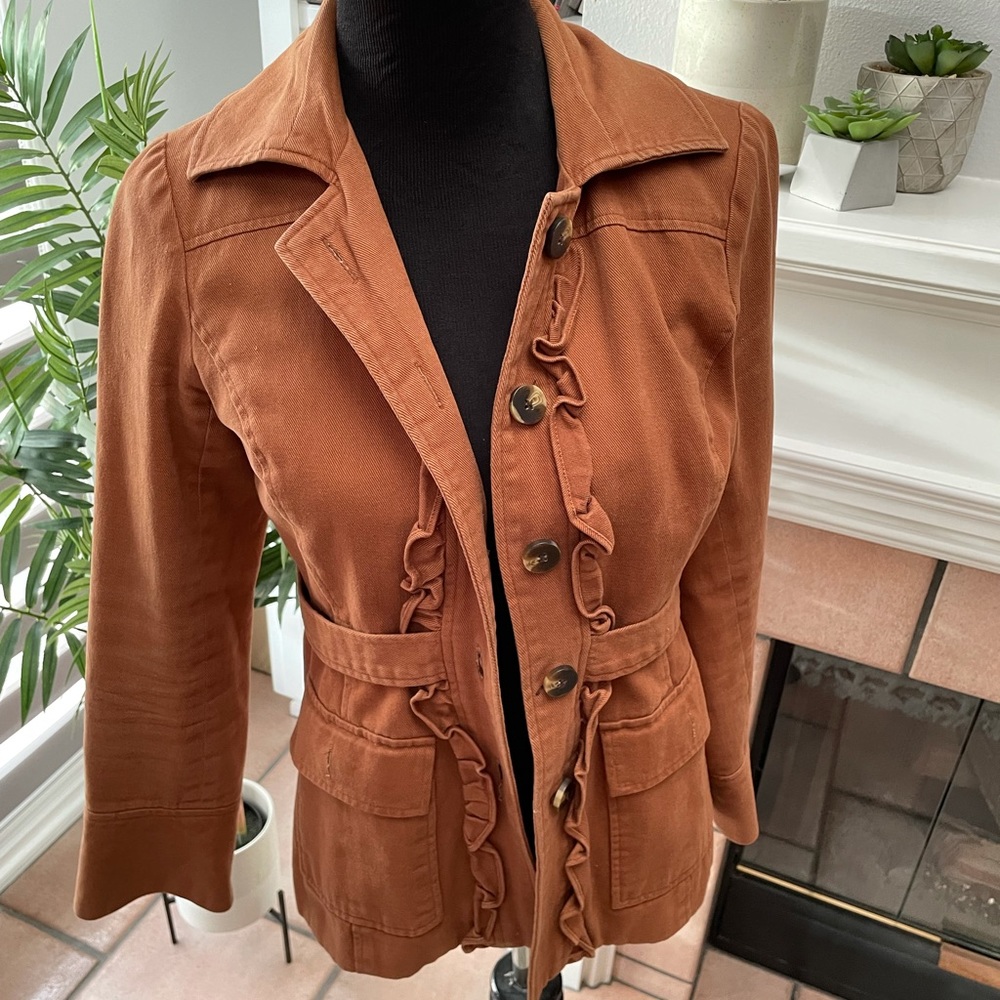 Super cute vintage vibes Anthropologie jacket